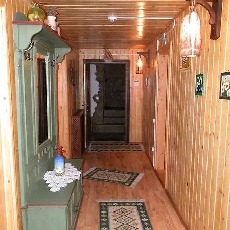La Marele Moft Гостевой дом